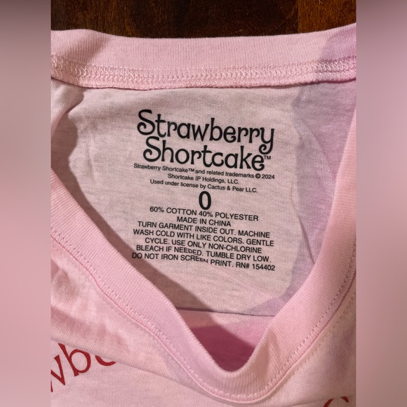 Strawberry shortcake t-shirt - Picture 3 of 4